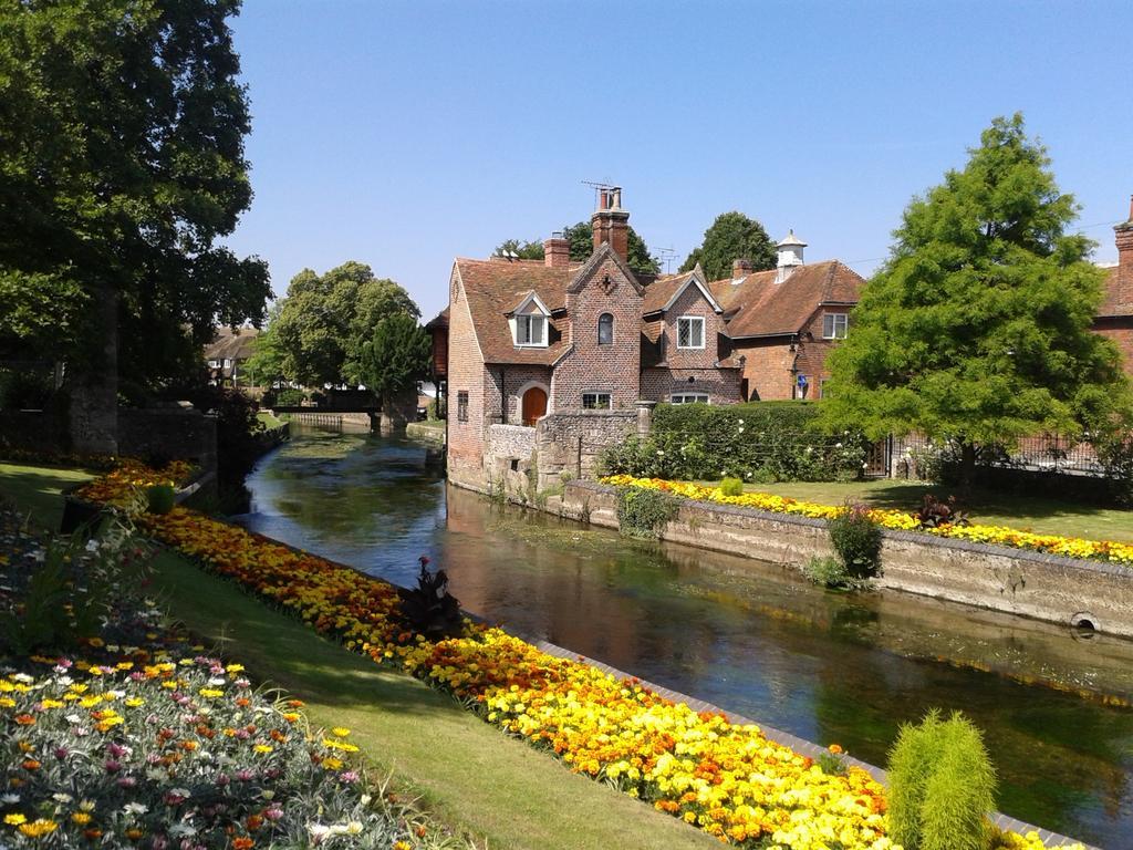 The Retro Bed & Breakfast Canterbury Buitenkant foto